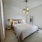 Villa Cozy Mediterranian-style
