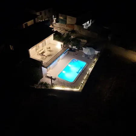 Cozy Mediterranian-style * Rogoznica (Sibenik-Knin)