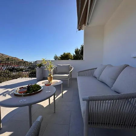 Villa Cozy Mediterranian-style *