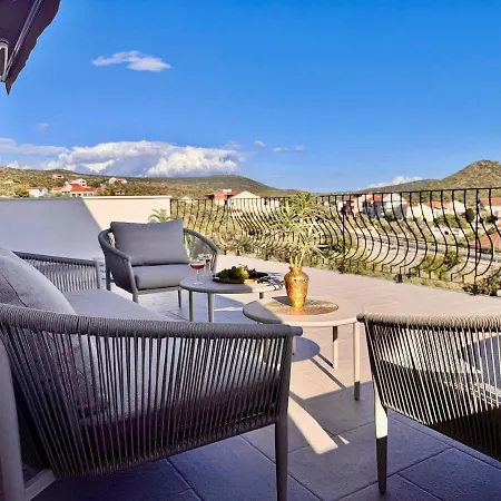 Villa Cozy Mediterranian-style *