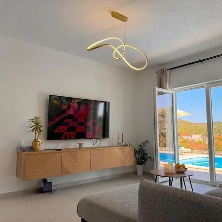 Cozy Mediterranian-style וילה *
