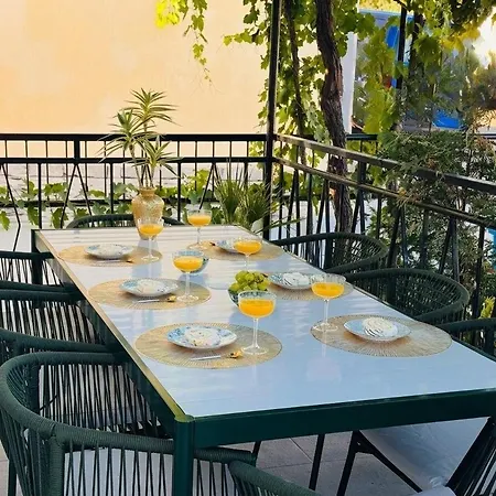 וילה Cozy Mediterranian-style רוגוזניצה