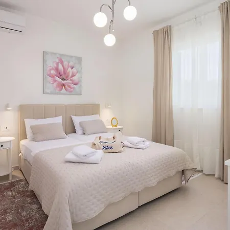Cozy Mediterranian-style רוגוזניצה
