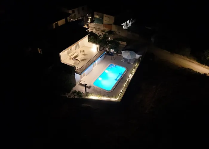 Cozy Mediterranian-style * רוגוזניצה