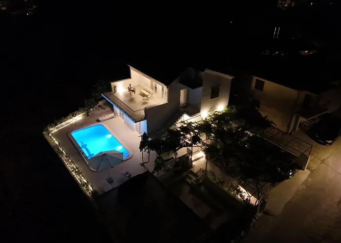 Villa Cozy Mediterranian-style