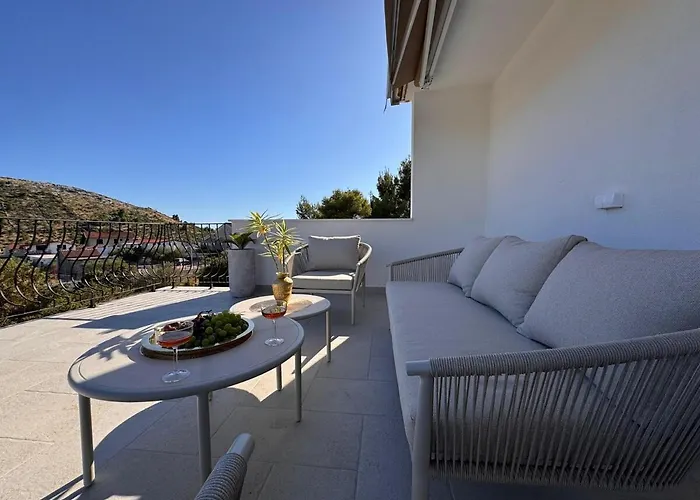 וילה Cozy Mediterranian-style *