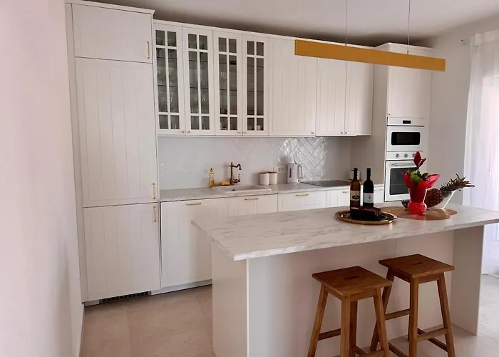 Cozy Mediterranian-style