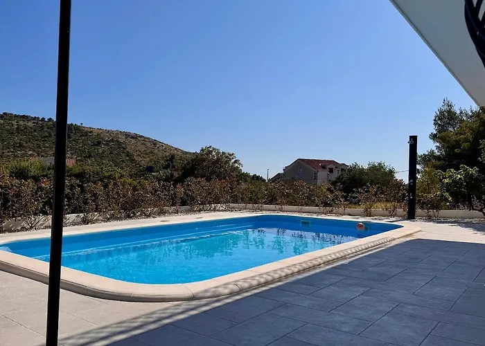 וילה Cozy Mediterranian-style