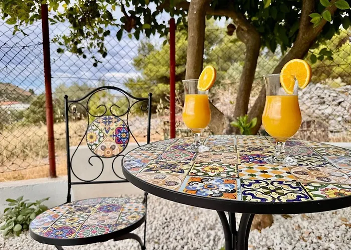 Cozy Mediterranian-style Villa Rogoznica (Sibenik-Knin)